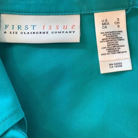 First Issue Liz Claiborne Sleeveless Top In Green. - Picture 3 of 3